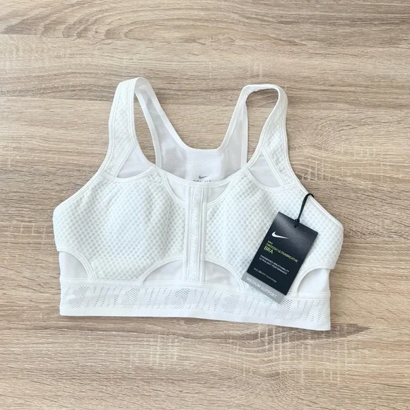 NWT Nike Swoosh UltraBreathe‎ CJ0149 White Medium Support Sports Bra Size Medium - Picture 3 of 9
